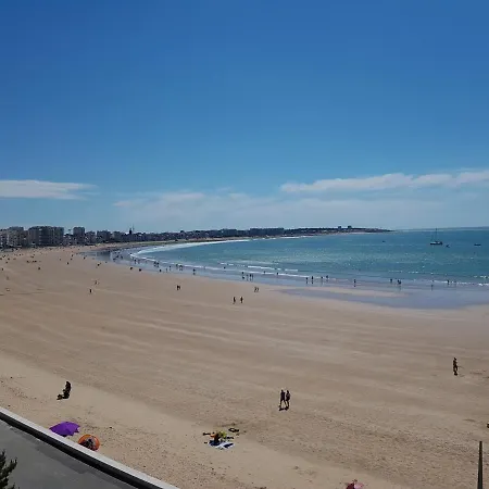 T2 Face Plage, Confortable, Balcon, 4 Pers., Prox. Centre, Parking, Ascenseur - Fr-1-331-9 * Les Sables-d'Olonne