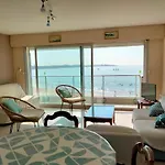 T2 Face Plage, Confortable, Balcon, 4 Pers., Prox. Centre, Parking, Ascenseur - Fr-1-331-9